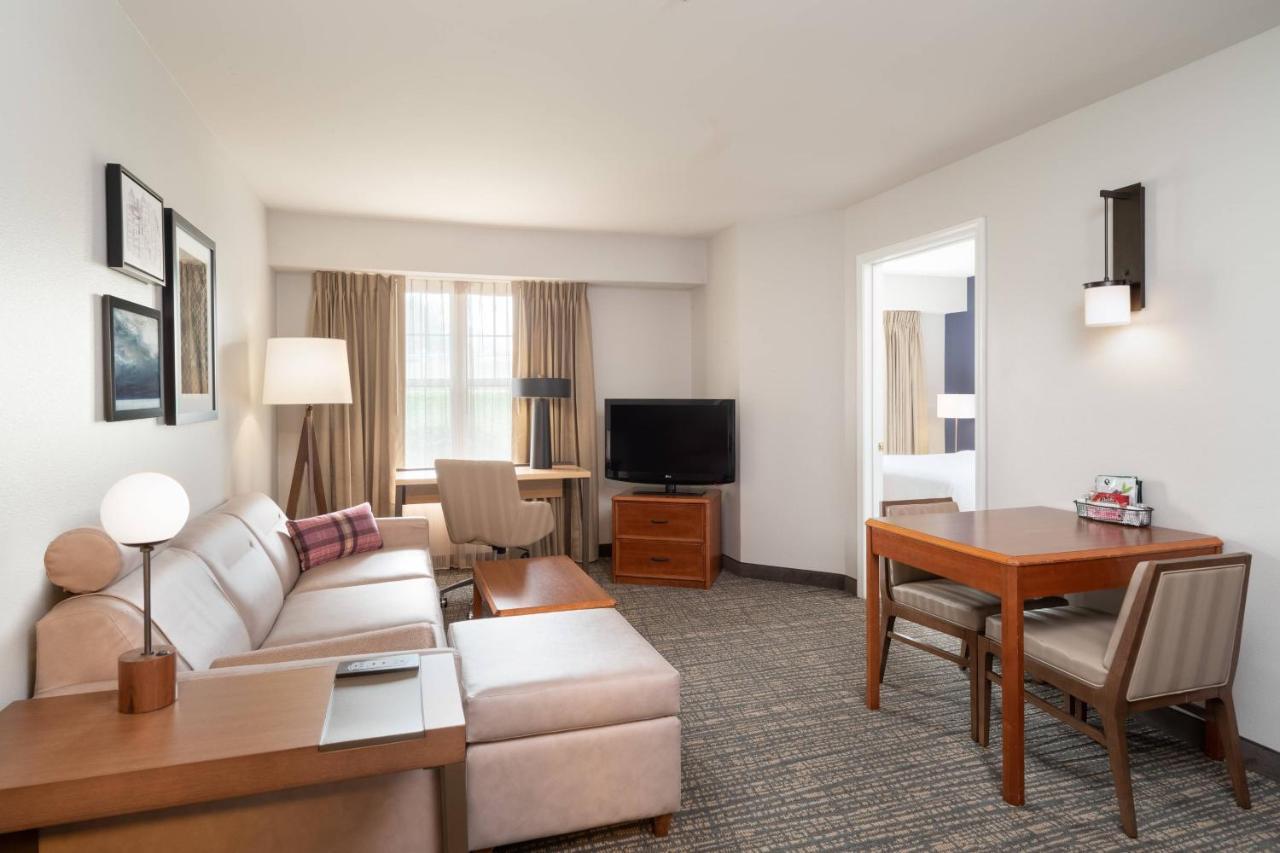 New Bedford 3* Dartmouth